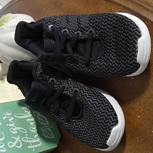 Adidas toddlers boys shoes